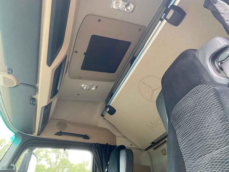 MERCEDES ACTROS 1824 *EURO 6* 4X2 DEMOUNT CHASSIS CAB 2018 - BV67 OUA