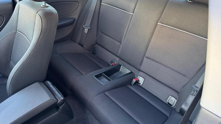 BMW 1 SERIES 2.0 118d Sport Euro 5 (s/s) 2dr 2011