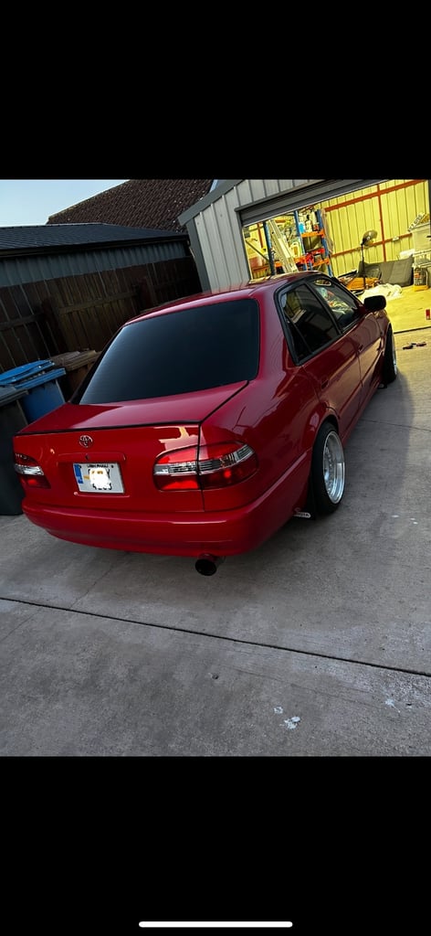 image for 2000 corolla saloon breaking