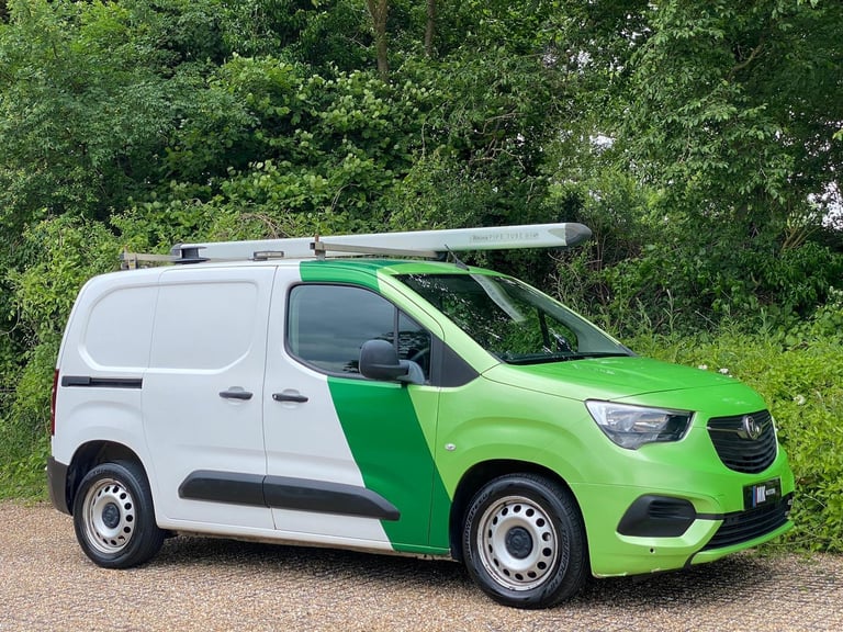 2019 Vauxhall Combo 2300 1.6 Turbo D 100ps H1 Edition Van PANEL VAN Diesel Manual