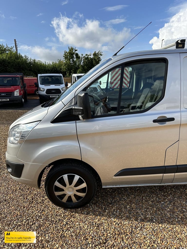 2016 Ford Transit Custom 2.0 TDCi 130ps Low Roof Trend Van PANEL VAN DIESEL Manual