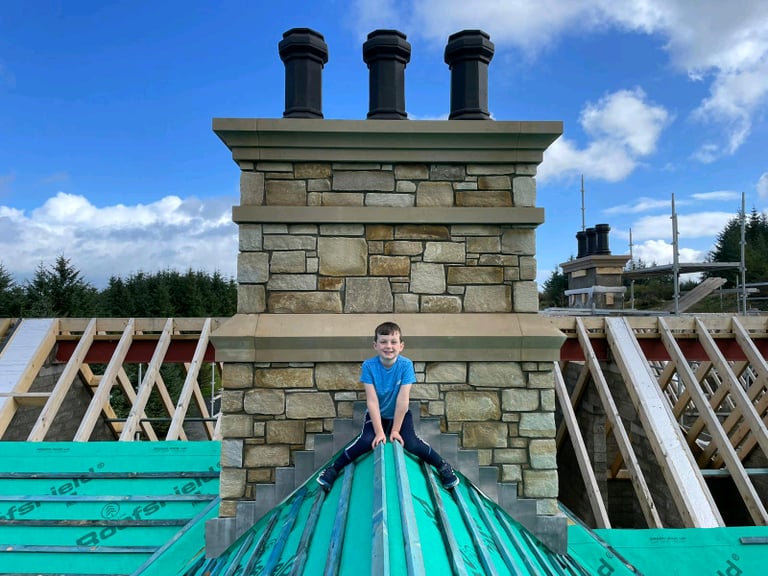 Bangor blue slates chimney pots floor ridge roof tile reclaimed bricks