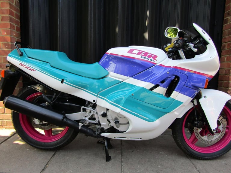 image for HONDA CBR 600 FL BENTTON COLOURS WITH EXTREMELY LOW MILES.......