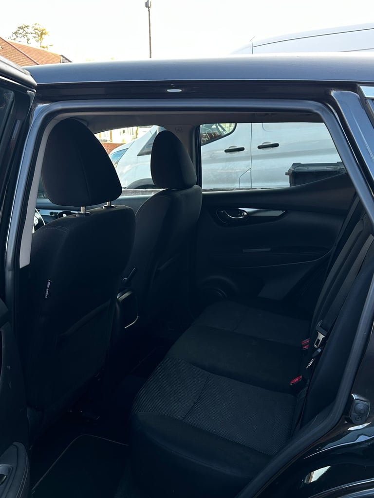 Nissan QASHQAI 2016, Hatchback, Petrol, Manual, 5 doors