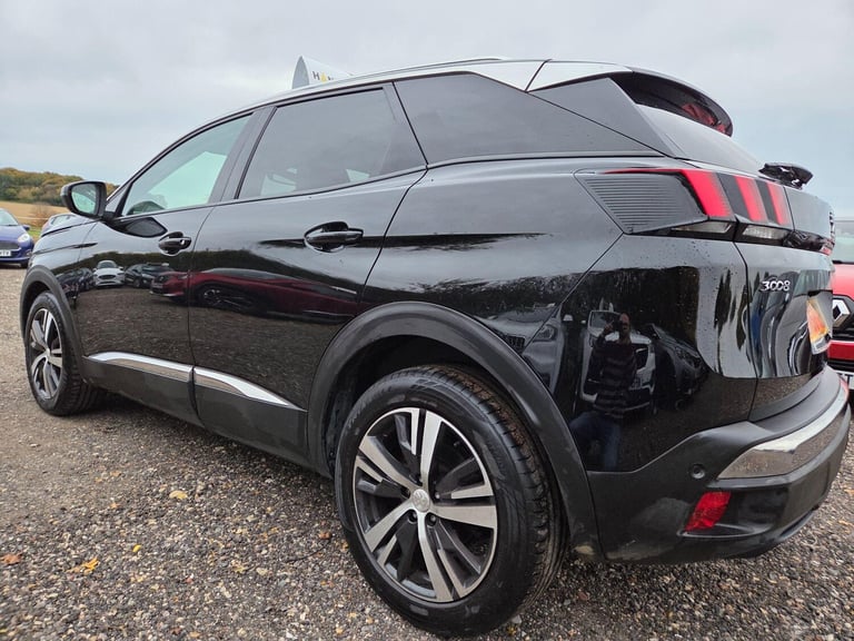 2018 Peugeot 3008 1.2 PureTech Allure Euro 6 (s/s) 5dr Petrol