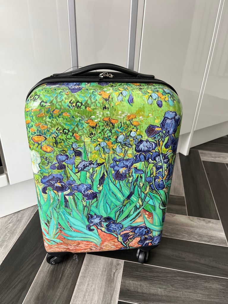As new small hard shell lightweight cabin suitcase £15 