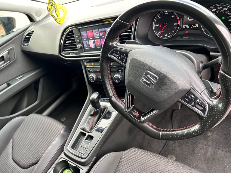 Seat, LEON, Hatchback, 2018, Semi-Auto, 1968 (cc), 5 doors