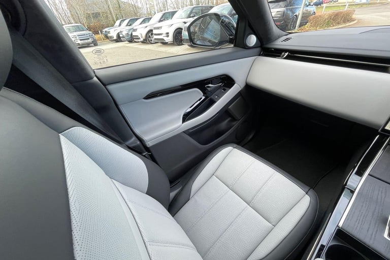  Land Rover Range Rover Evoque 2.0 D200 MHEV Autobiography SUV 5dr Diesel Auto 4WD Euro 6 (s/s) (...