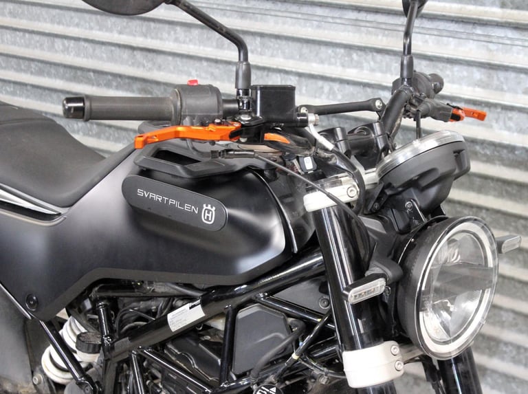 2022 22 Husqvarna SVARTPILEN 125 + ABS NAKED LEARNER LEGAL TRADE SALE NEW MOT 1K