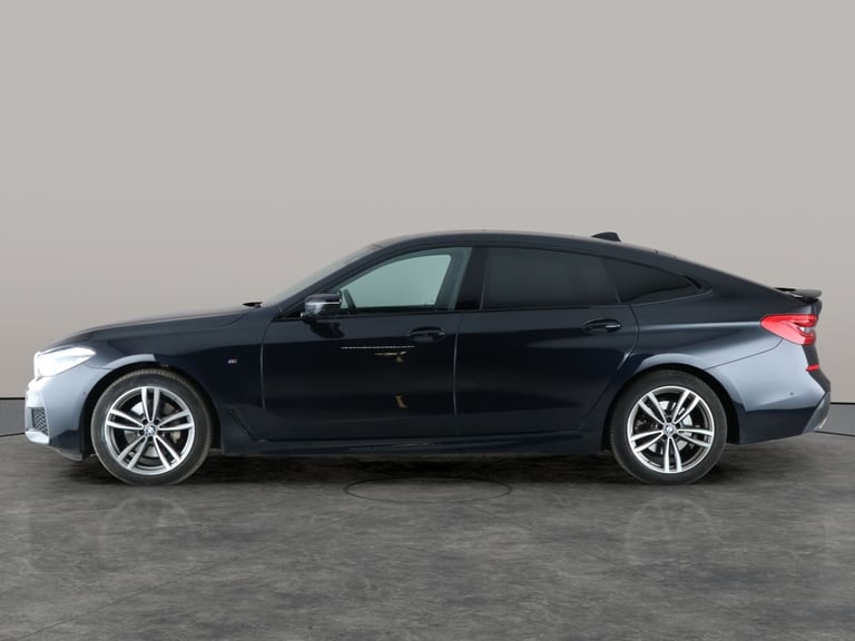 2020 BMW 6 Series Gran Turismo 2.0 620d M Sport GT 5dr Diesel Auto Euro 6 (s/s) (190 ps) - CARPLA...