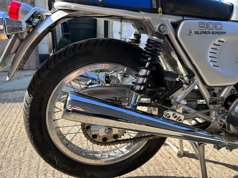 Ducati 900 SS