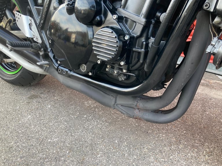 KAWASAKI ZRX1100,LAWSON COLOURS,MANY EXTRAS