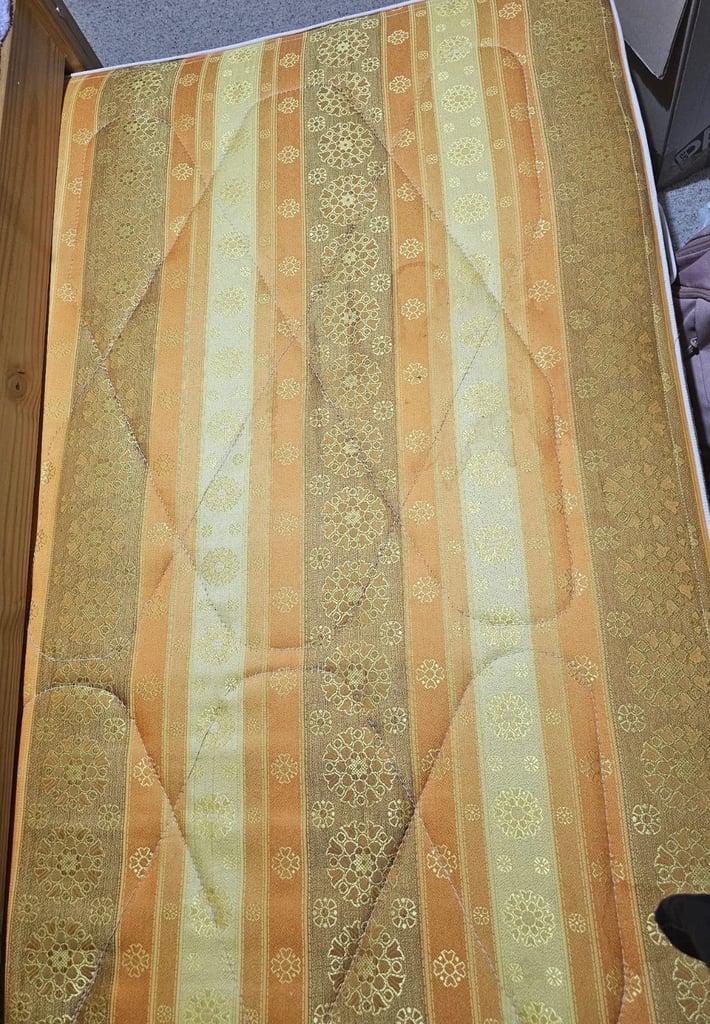 image for Single mattress 