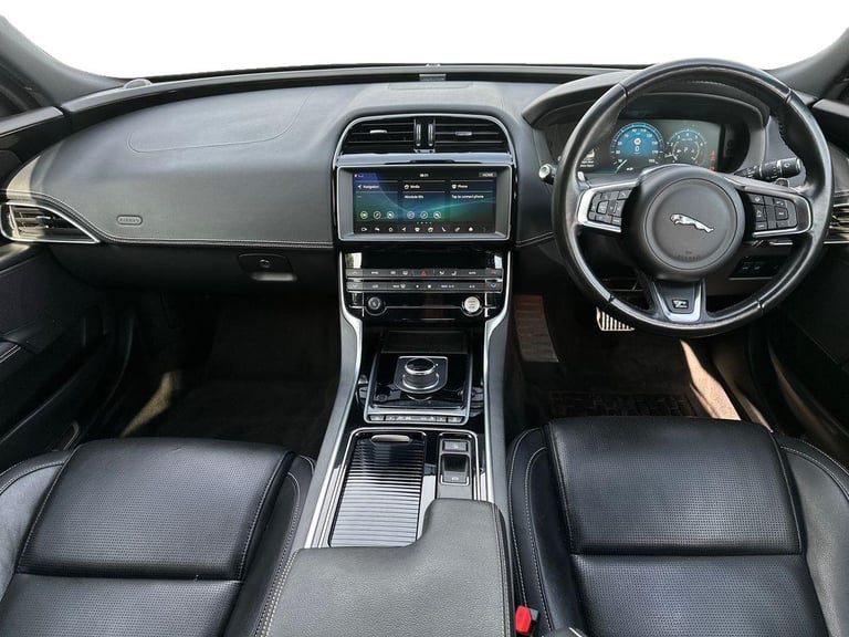  Jaguar Xe 2.0i Gpf R Sport Saloon 4dr Petrol Auto Euro 6 s/s 250 Ps Petrol