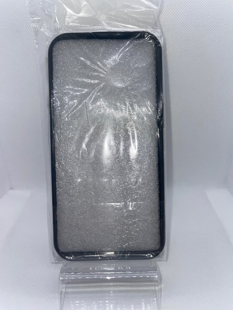 iPhone 15 Metallic Magnetic Case 