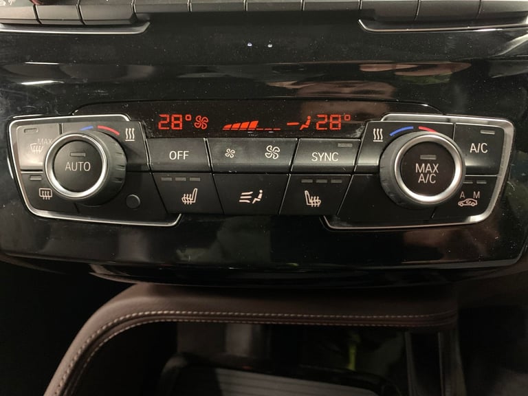 2015 BMW X1 2.0 20d xLine SUV 5dr Diesel Auto xDrive Euro 6 (s/s) (190 ps) - AUTO PARK  Suv Diese...