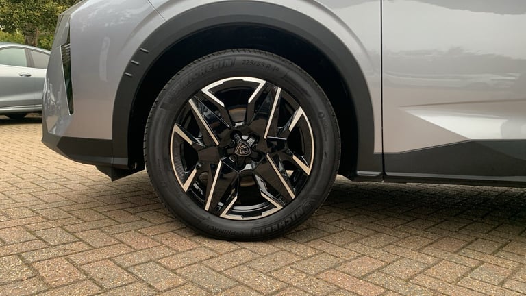 2024 Peugeot 3008 1.2 MHEV GT SUV 5dr Petrol Hybrid e-DSC Euro 6 (s/s) (136 ps) SUV Hybrid Automatic