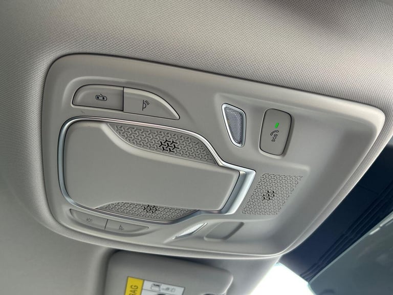 2025 MG MG S5 64kWh Trophy Long Range SUV 5dr Electric Auto (231 ps) SUV ELECTRIC Automatic