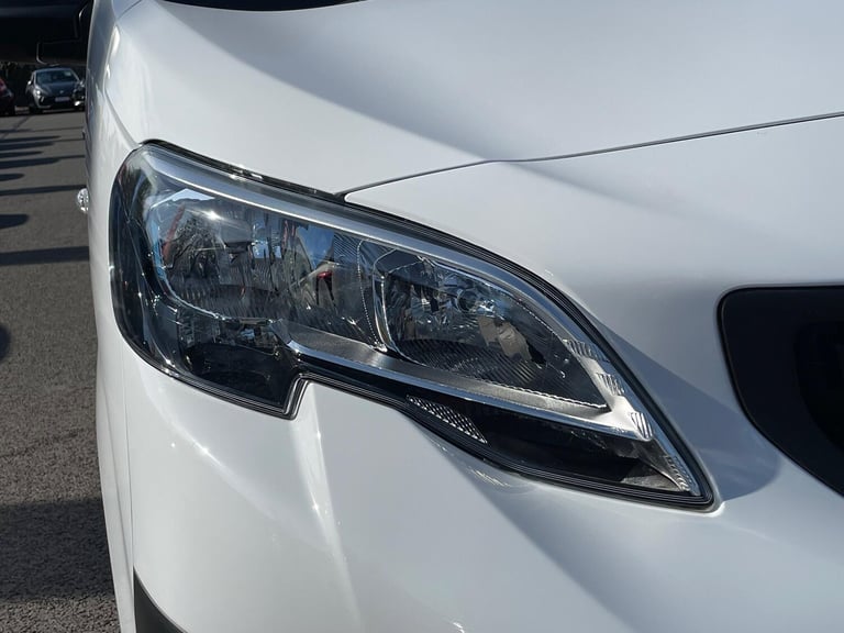 2024 Peugeot e-Expert e 1000 75kWh Professional Premium + Standard Panel Van Auto MWB 6dr (7kW Ch...