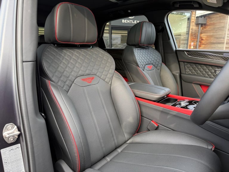 2025 Bentley Bentayga 4.0 V8 S Black Edition SUV 5dr Petrol Auto 4WD Euro 6 (s/s) (550 ps) ESTATE...
