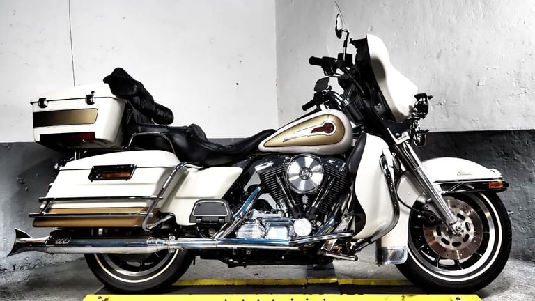 1994 Harley-Davidson 1340 Evo Electraglide Classic,5k miles many extras