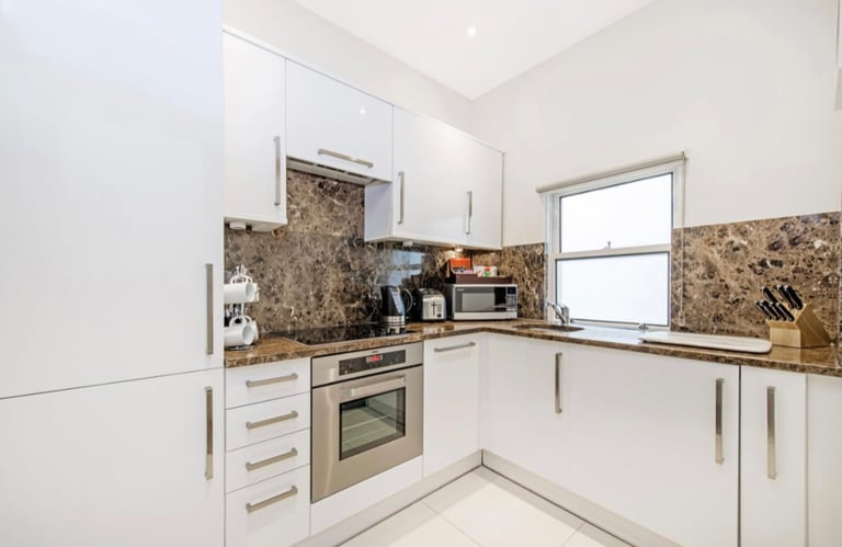 South Kensington One Bedroom Apartment Short Term Lets £1673 per week 