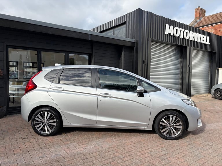 2017 Honda Jazz 1.3 EX Navi 5dr HATCHBACK PETROL Manual