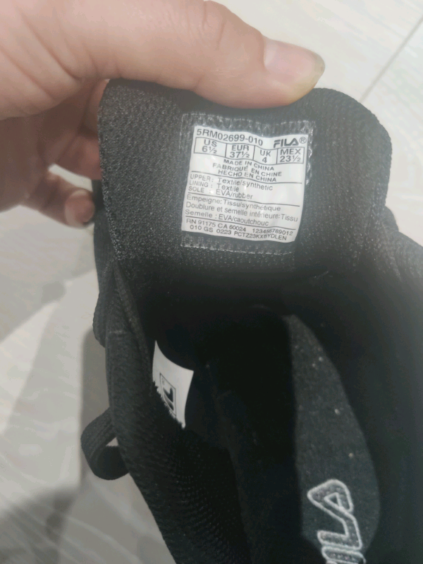 Womens shoes FILA size 4