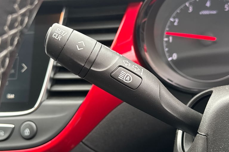 2023 Vauxhall Crossland 99594 Hatchback Petrol Automatic