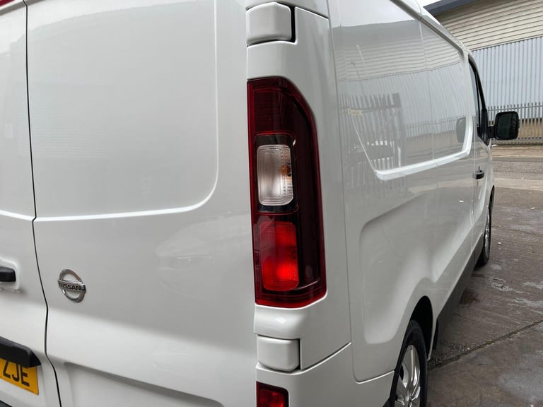 2023 Nissan Primastar 2.0 dCi 30 Tekna Panel Van 5dr Diesel Manual L1 H1 Euro 6 (s/s) (110 ps) PA...