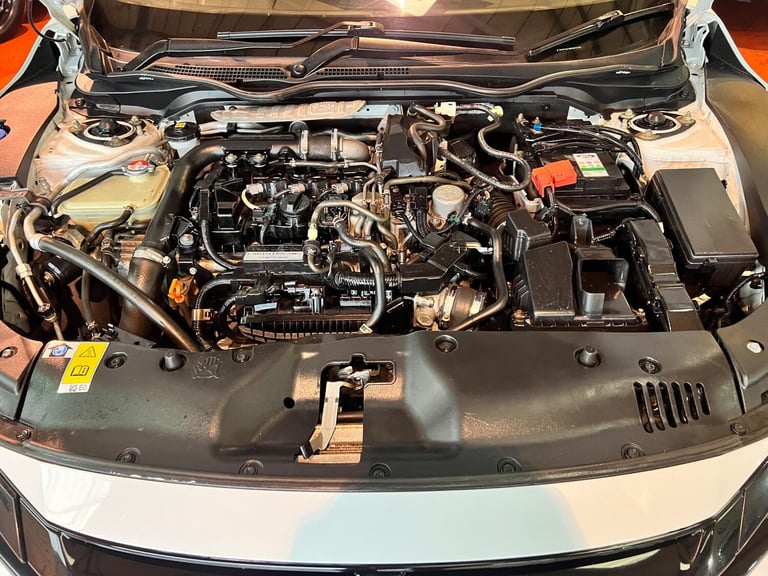 2017 Honda Civic 1.0 VTEC Turbo EX Euro 6 (s/s) 5dr HATCHBACK Petrol Manual