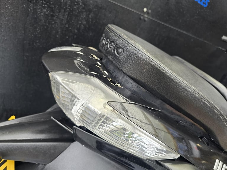 PIAGGIO MP3 300 YOURBAN LT PROJECT BIKE HPI CLEAR