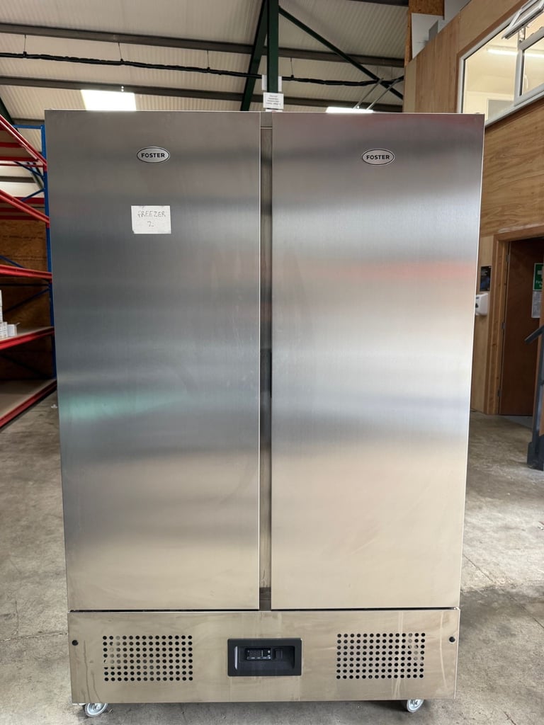 Commercial fridge 