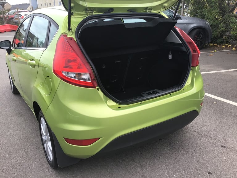 2010 Ford Fiesta 1.25 Zetec 5dr [82] Petrol