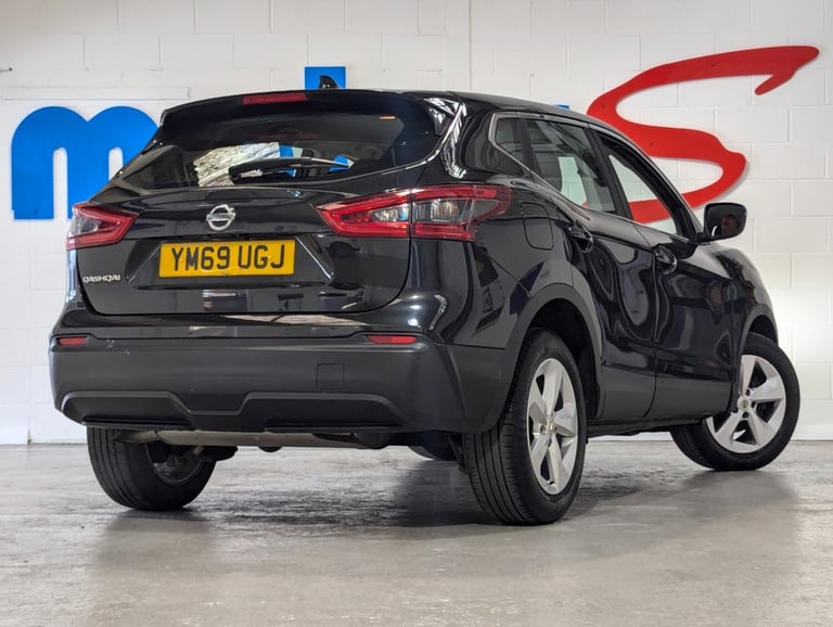 2020 Nissan Qashqai 1.3 DiG-T 160 Acenta Premium 5dr**ONE OWNER FROM NEW**