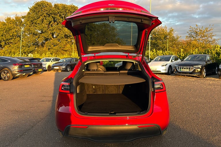 Tesla Model Y dual Motor Long Range Suv 5dr Electric Auto 4wde 384 Bhp Electric
