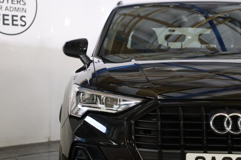 2020 Audi Q3 1.5 TFSI CoD 35 Edition 1 5dr (APPLE CAR PLAY) Petrol Manual