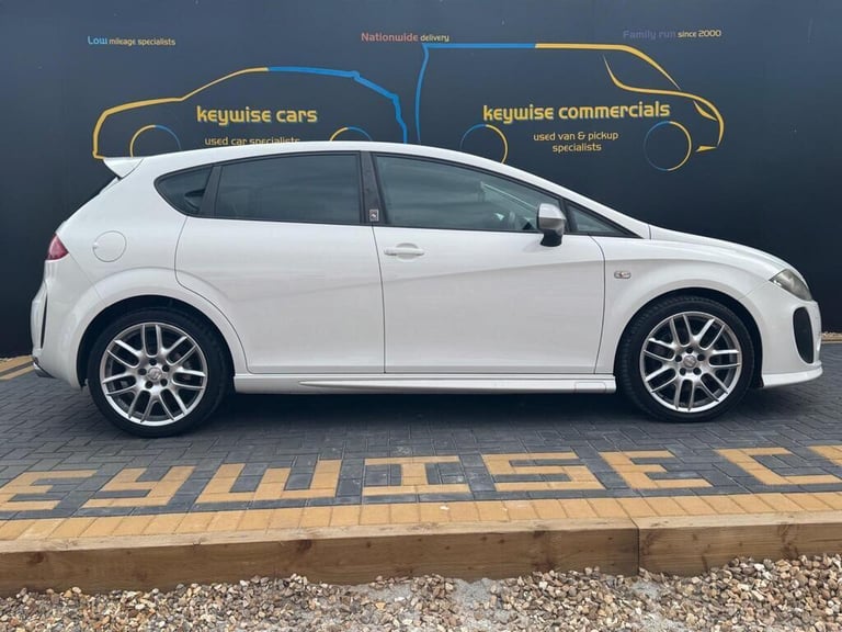 2012 SEAT Leon 2.0 TDI CR FR+ Supercopa Euro 5 5dr HATCHBACK Diesel Manual