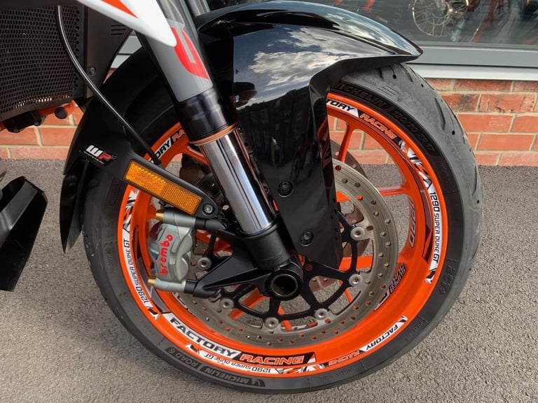 KTM 1290 SUPERDUKE GT - FULL KTM LUGGAGE - 2 YEAR WARRANTY