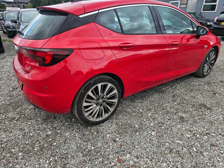 2016 Vauxhall Astra 1.6 CDTi 16V 136 SRi Nav 5dr HATCHBACK Diesel Manual