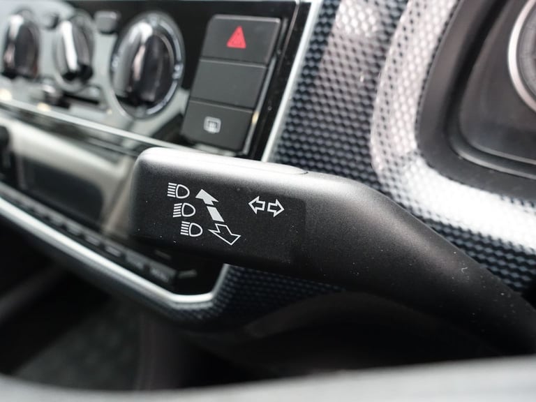 2019 Volkswagen up! 1.0 Move up Hatchback Petrol Manual