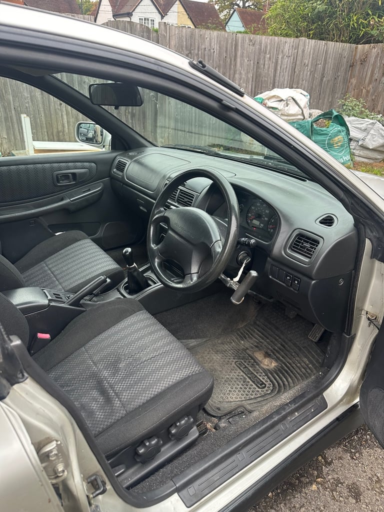Subaru, IMPREZA, Hatchback, 2000, Manual, 1994 (cc), 5 doors