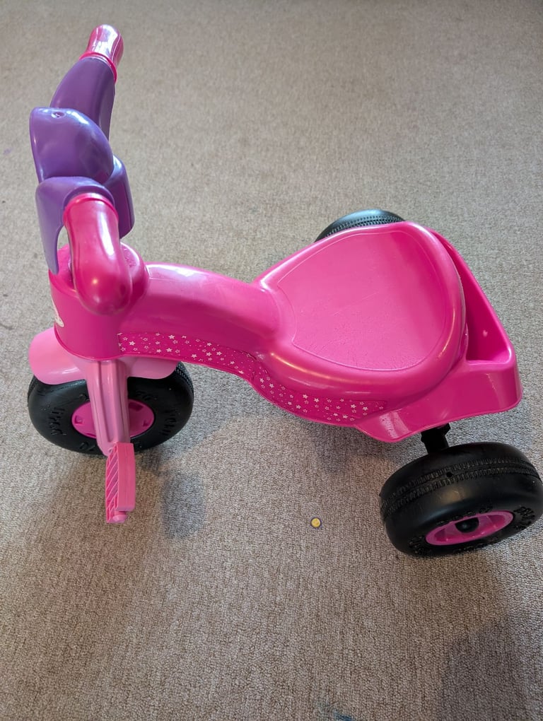 Stylish Baby Girl Pink 1st Unicorn Tricycle 2 To 4 Yrs Like New 