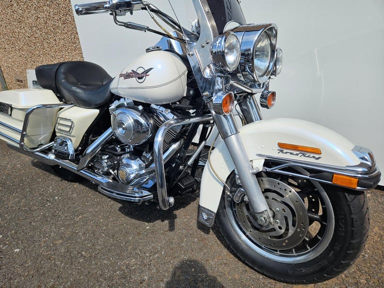 Harley-Davidson FLHR 1450 road king stunning looking 