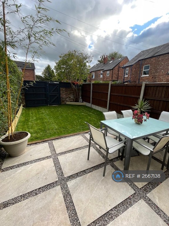 3 bedroom house in Bellfield Ave, Cheadle, SK8 (3 bed) (#2667138)