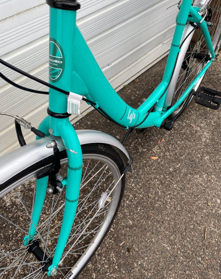 Step thru town bike 19” vgc