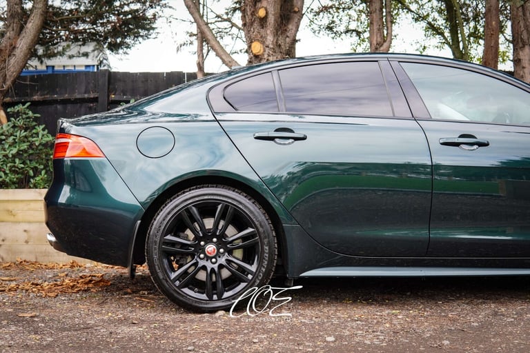 2016 Jaguar XE 2.0 XE R-Sport i Auto 4dr Saloon Petrol Automatic