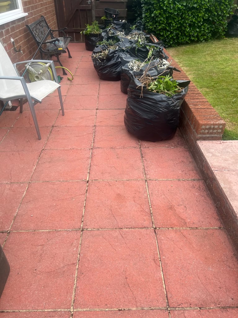 Free patio slabs 