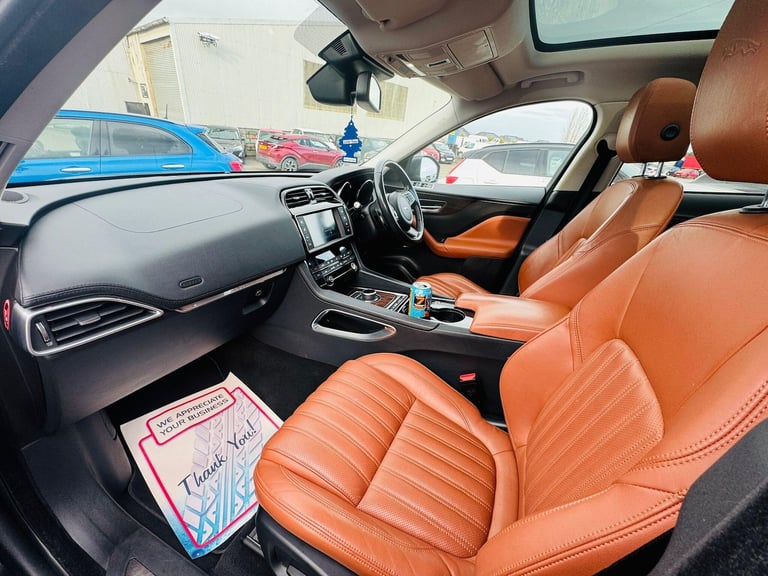 2017 Jaguar F-Pace 2.0d Portfolio 5dr Auto AWD ESTATE DIESEL Automatic