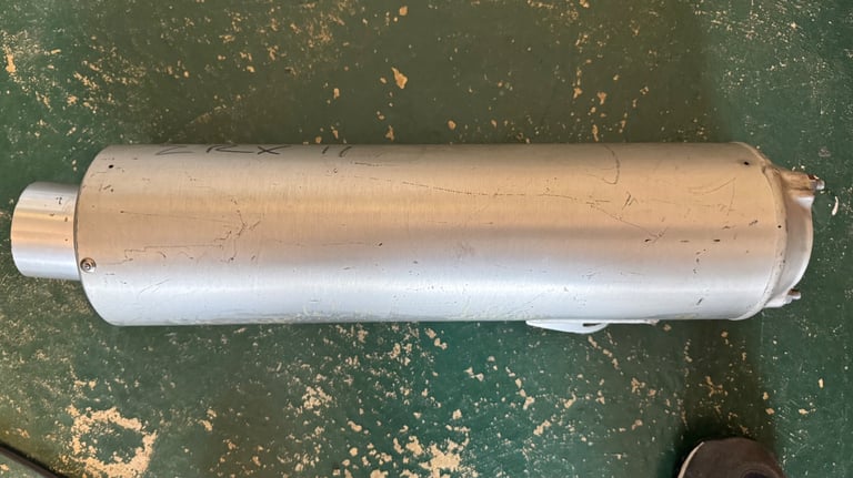Kawasaki ZRX1100 Exhaust Muffler
